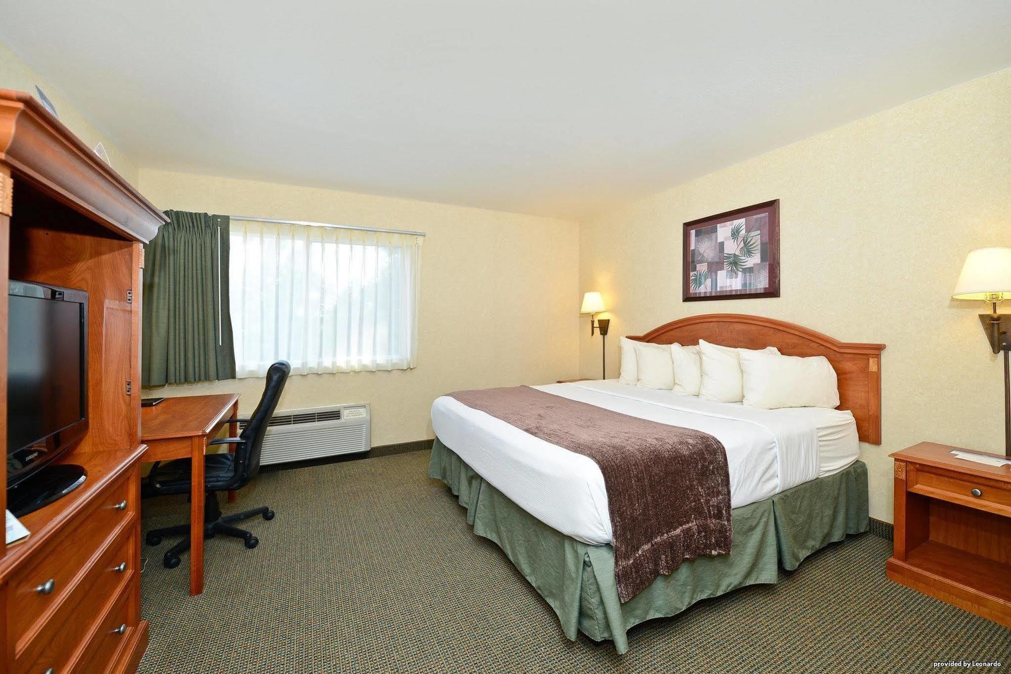 Best Western Sundowner Sterling Room photo